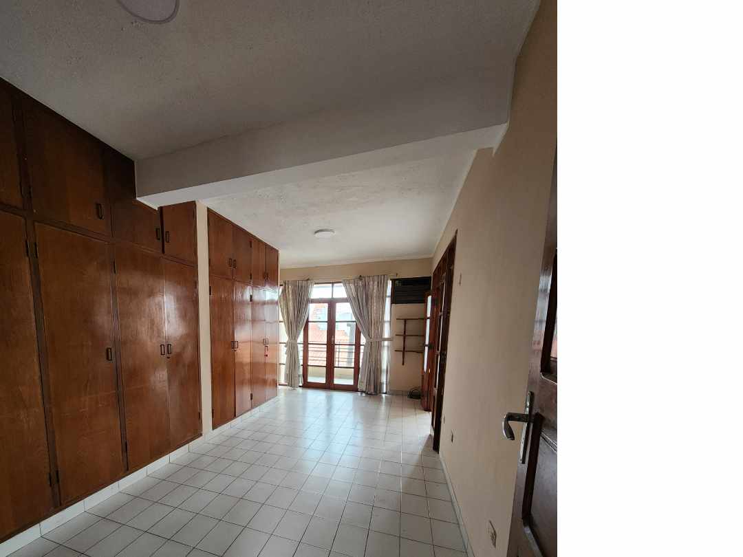En Venta a $us 170,000 Foto 2