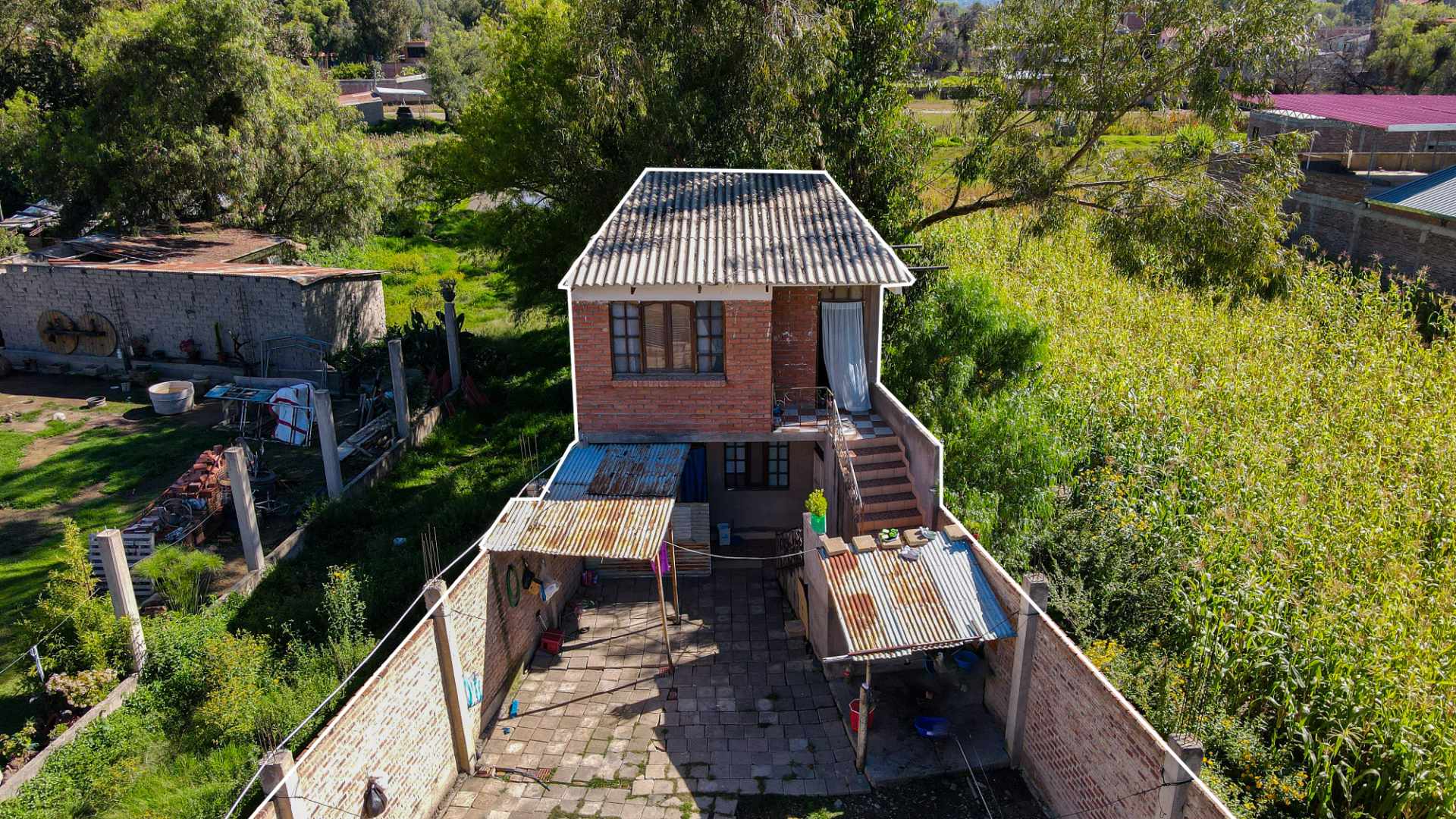 Terreno S/N A pasos de la Av. Elias Meneses - a 1 km de la Tranca Piñami - Quillacollo Foto 7