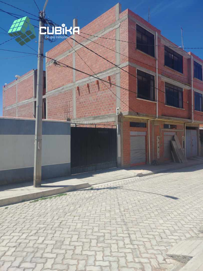 Casa El alto zona Mercedario sector 3 Foto 2