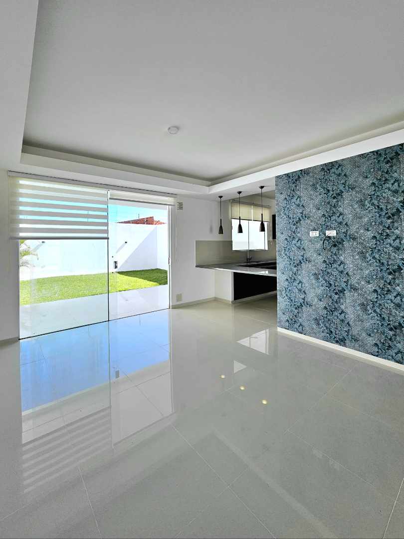 Casa en VentaUrubó 
CONDOMINIO AVENTURA 
Hermosa Casa completamente equipada! 3 dormitorios 3 baños 2 parqueos Foto 15