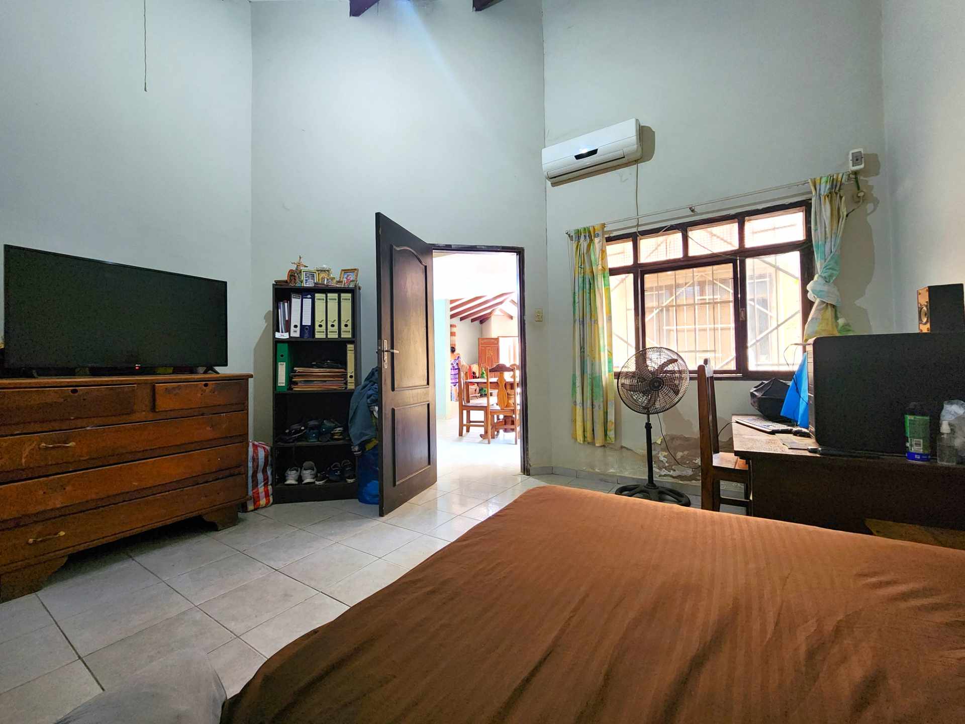 Casa en Villa 1ero de Mayo en Santa Cruz de la Sierra 3 dormitorios 3 baños 3 parqueos Foto 15