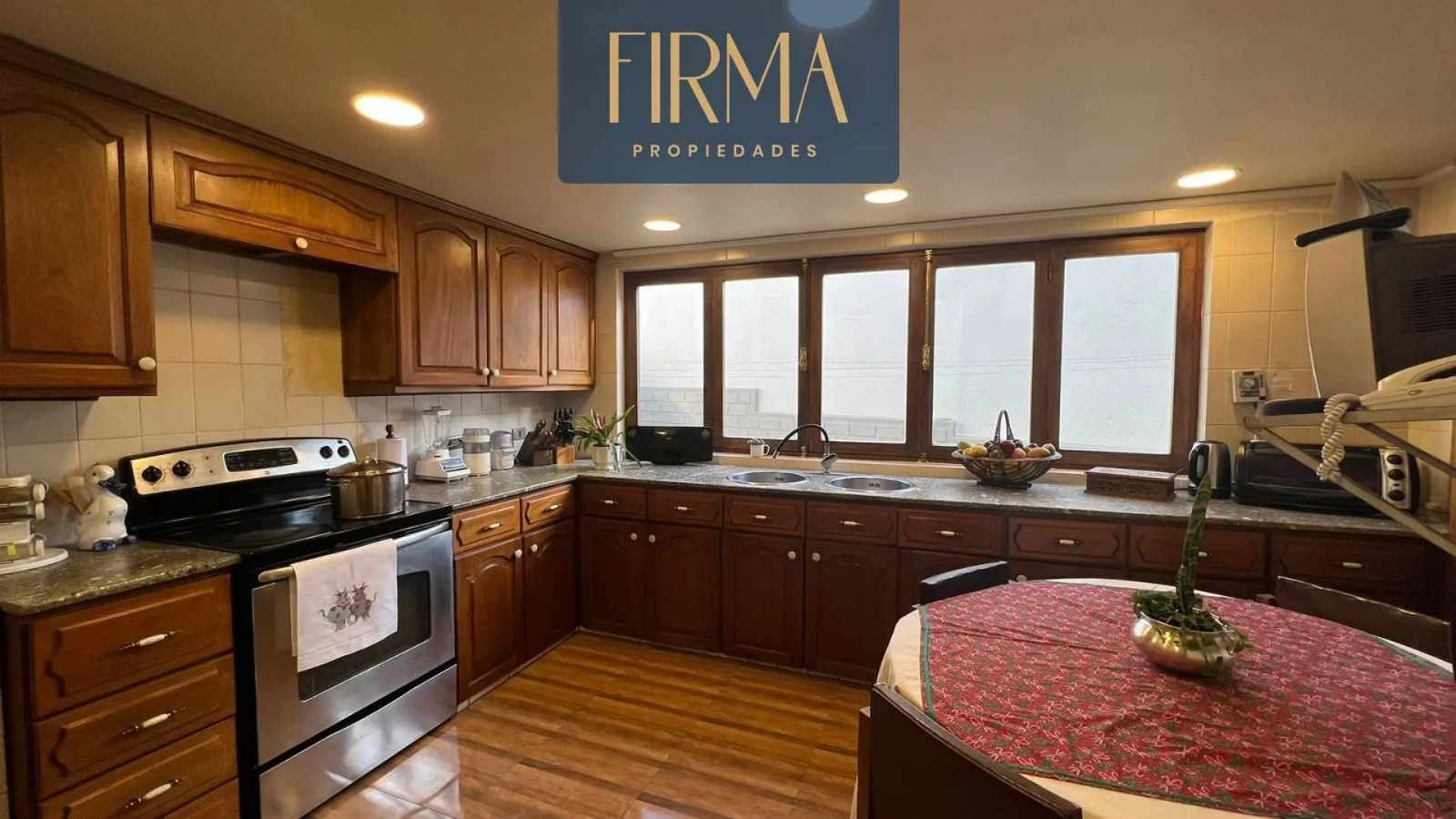 Casa en AlquilerCASA EN ALQUILER EN ACHUMANI  Foto 4