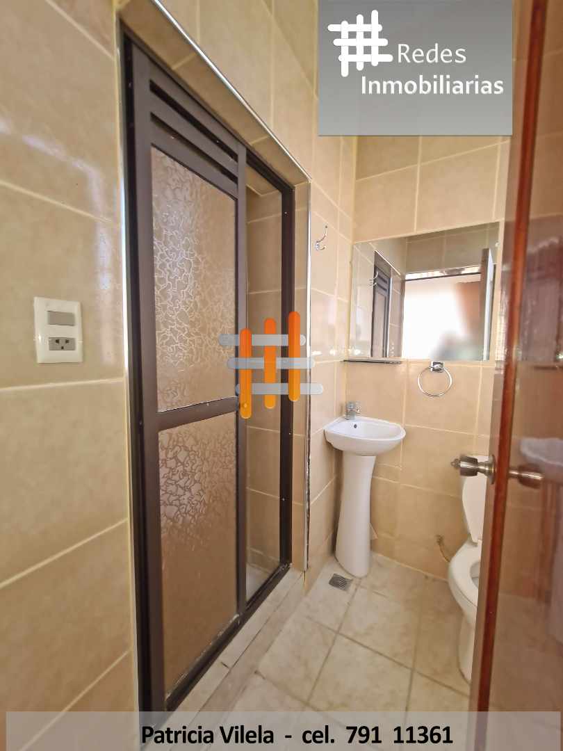 Casa en VentaDOS CASAS JUNTAS  EN VENTA SOPOCACHI 
INCREIBLE OPORTUNIDAD DE INVERSION 
PRECIOSAS Foto 22