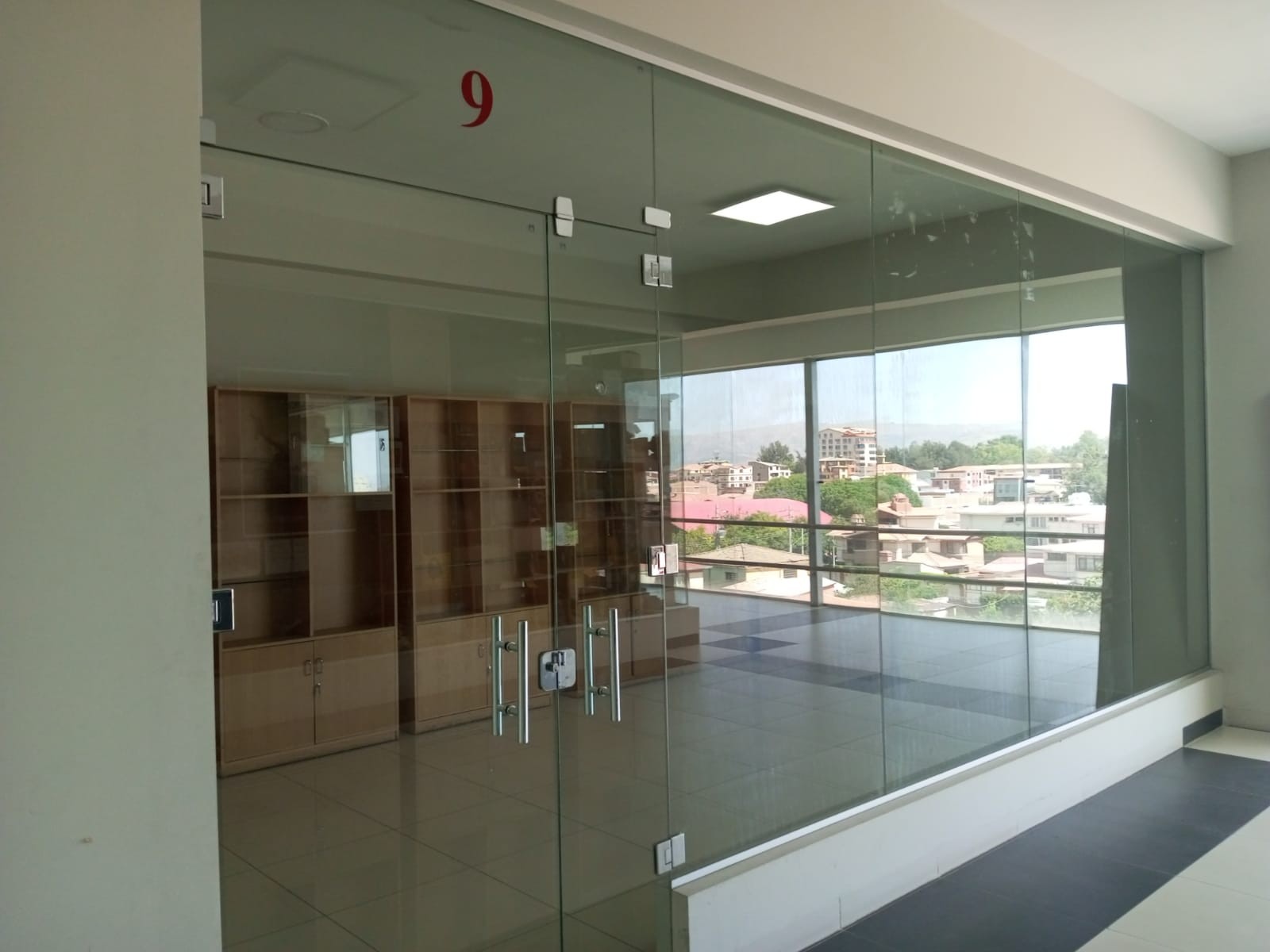 Local comercial en Noroeste en Cochabamba  1 baños  Foto 1