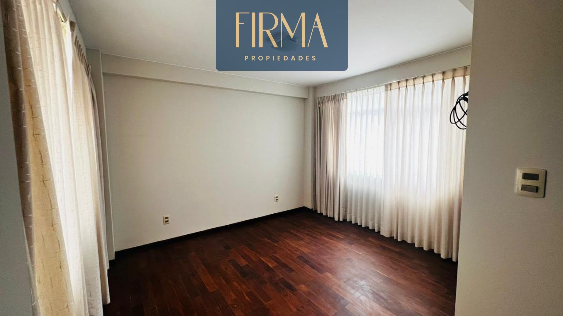 Casa Multifamiliar En Venta,... UC995194