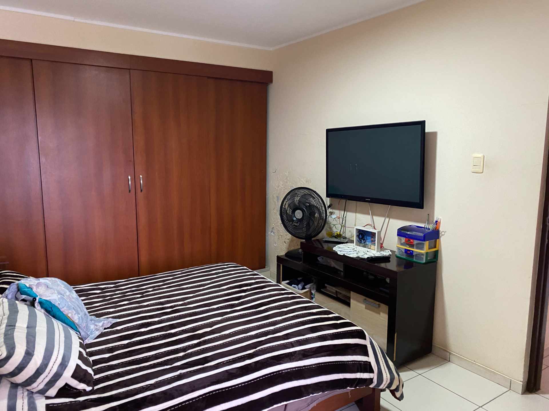 Departamento en VentaCondominio San Francisco, Av. Doble Via entre 5 y 6 anillo  Foto 11