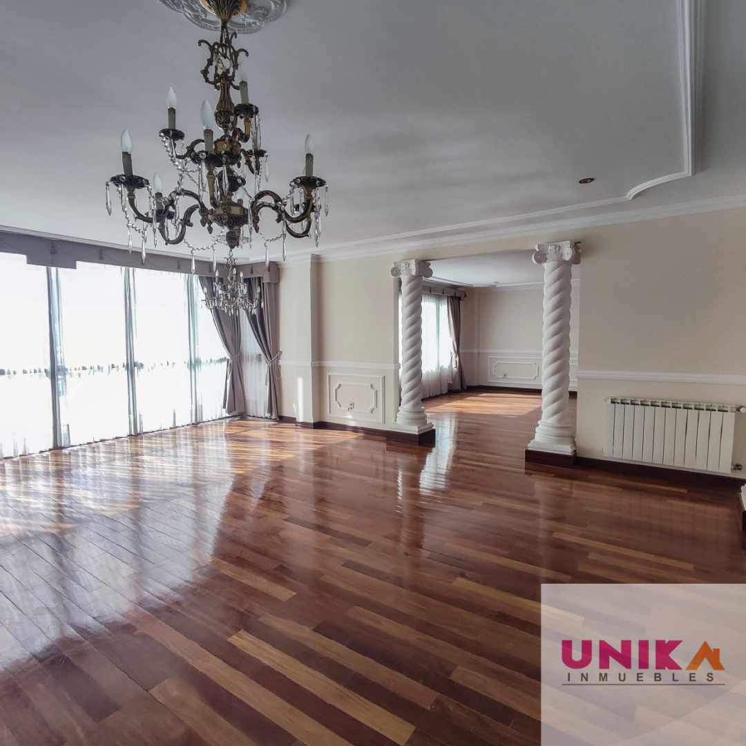 Departamento AMPLIO PENTHOUSE EN ALQUILER, CALACOTO  Foto 20