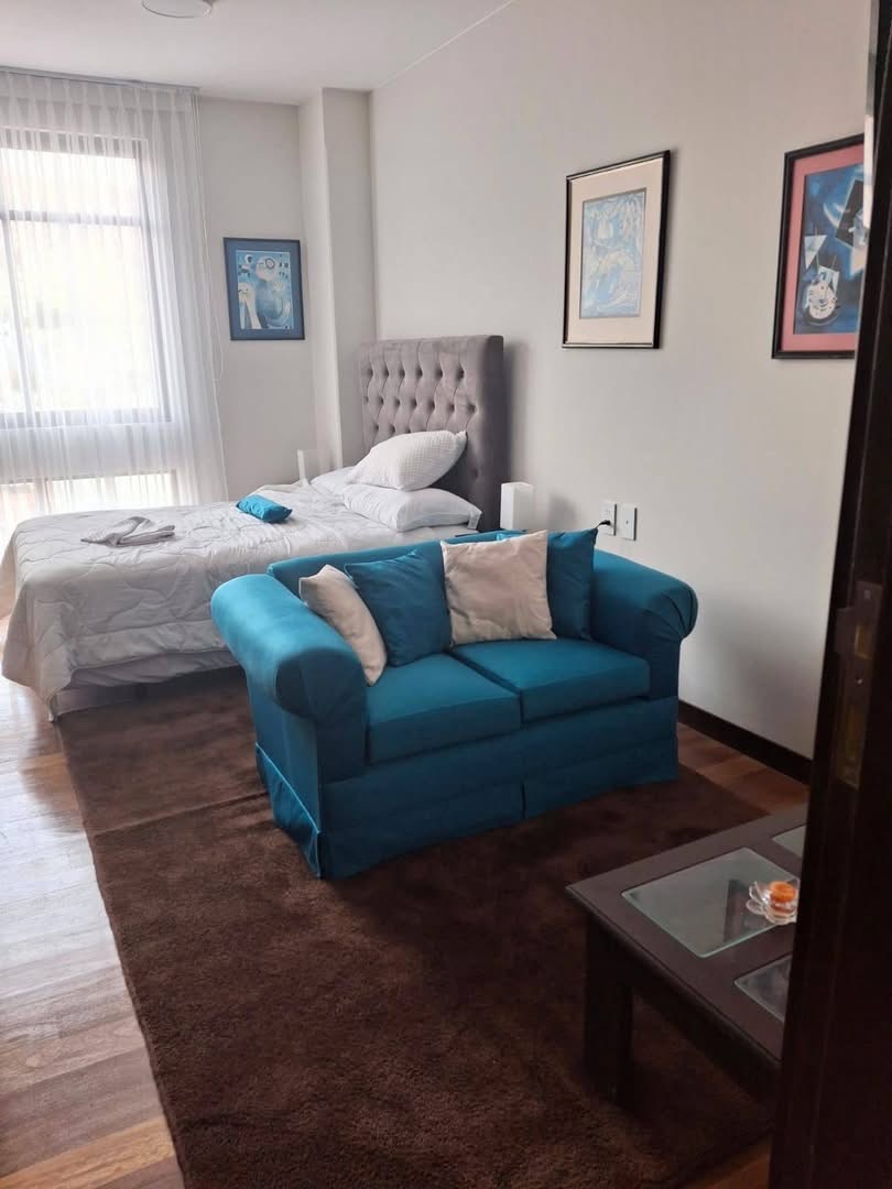 Departamento en Sopocachi en La Paz 1 dormitorios 1 baños  Foto 1