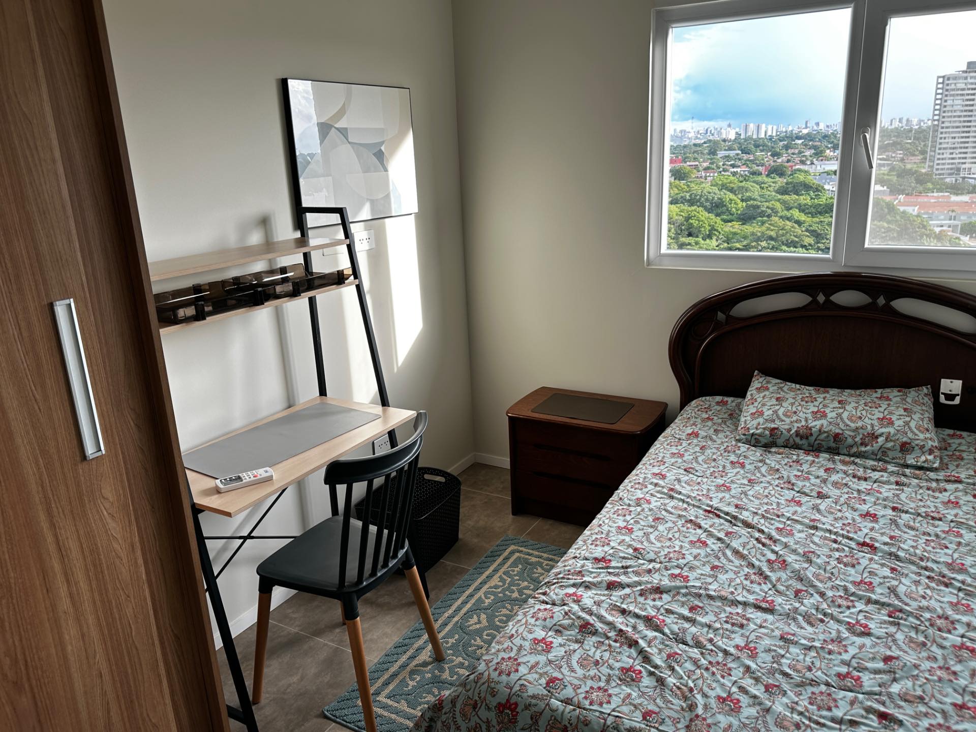 Departamento en Entre 7mo y 8vo anillo Norte en Santa Cruz de la Sierra 3 dormitorios 2 baños 1 parqueos Foto 2