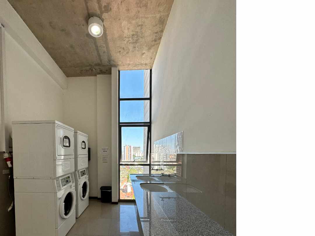 En Alquiler a $us 450 Foto 10