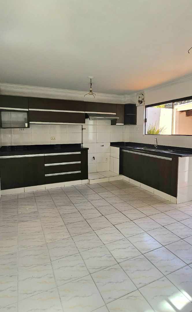 Casa Av. Roca Coronado 3er anillo- frente a la Feria exposición  Foto 19