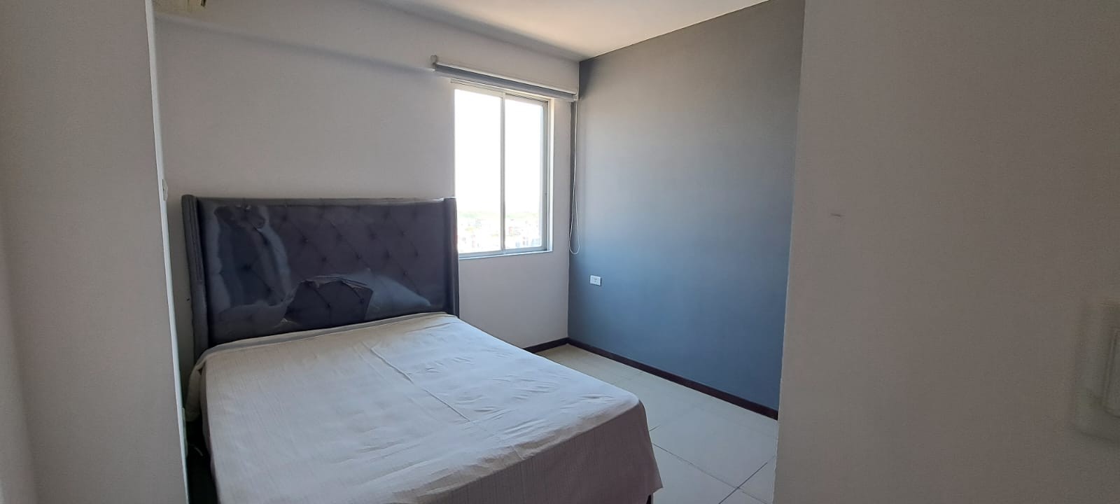 Departamento en Entre 2do y 3er anillo Oeste en Santa Cruz de la Sierra 2 dormitorios 2 baños 1 parqueos Foto 14