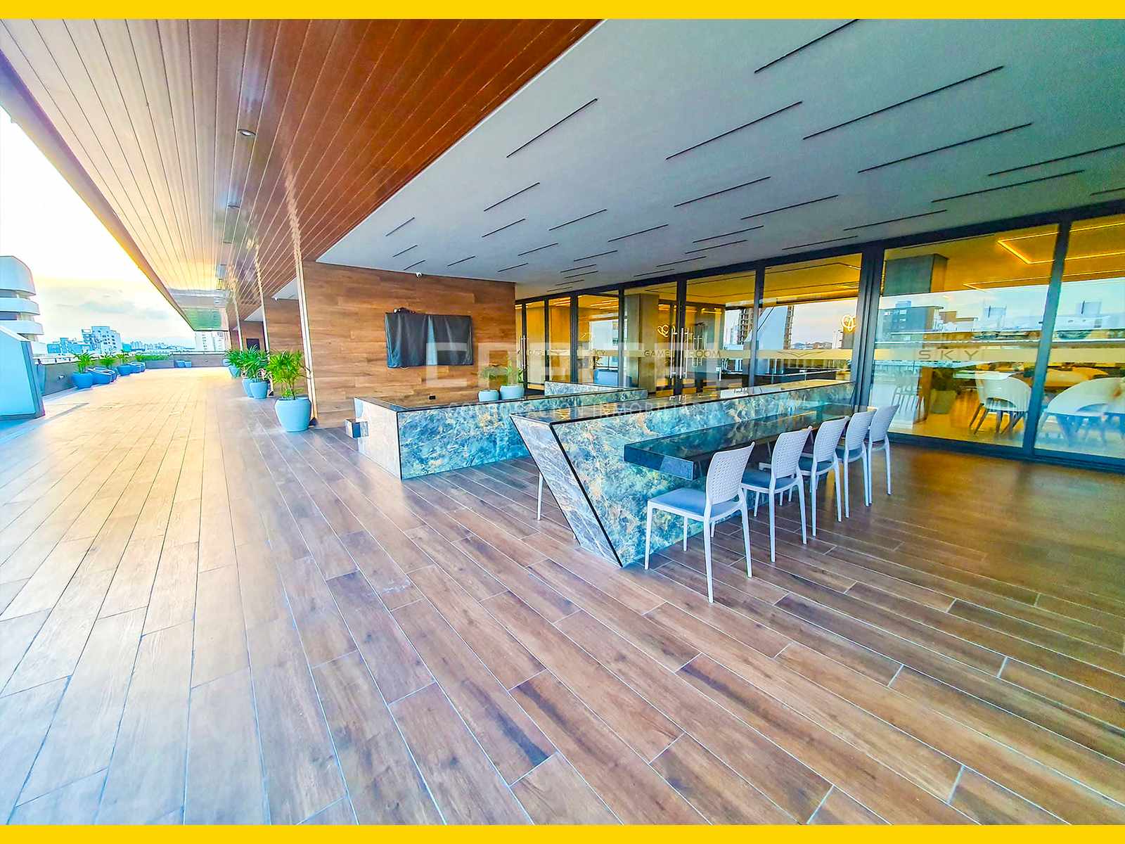 Departamento en AlquilerMONOAMBIENTE AMOBLADO Y EQUIPADO EN EDIFICIO SKY ELITE  1 dormitorios 1 baños  Foto 5