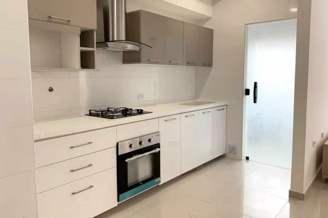 Departamento en Equipetrol en Santa Cruz de la Sierra 2 dormitorios 2 baños  Foto 10