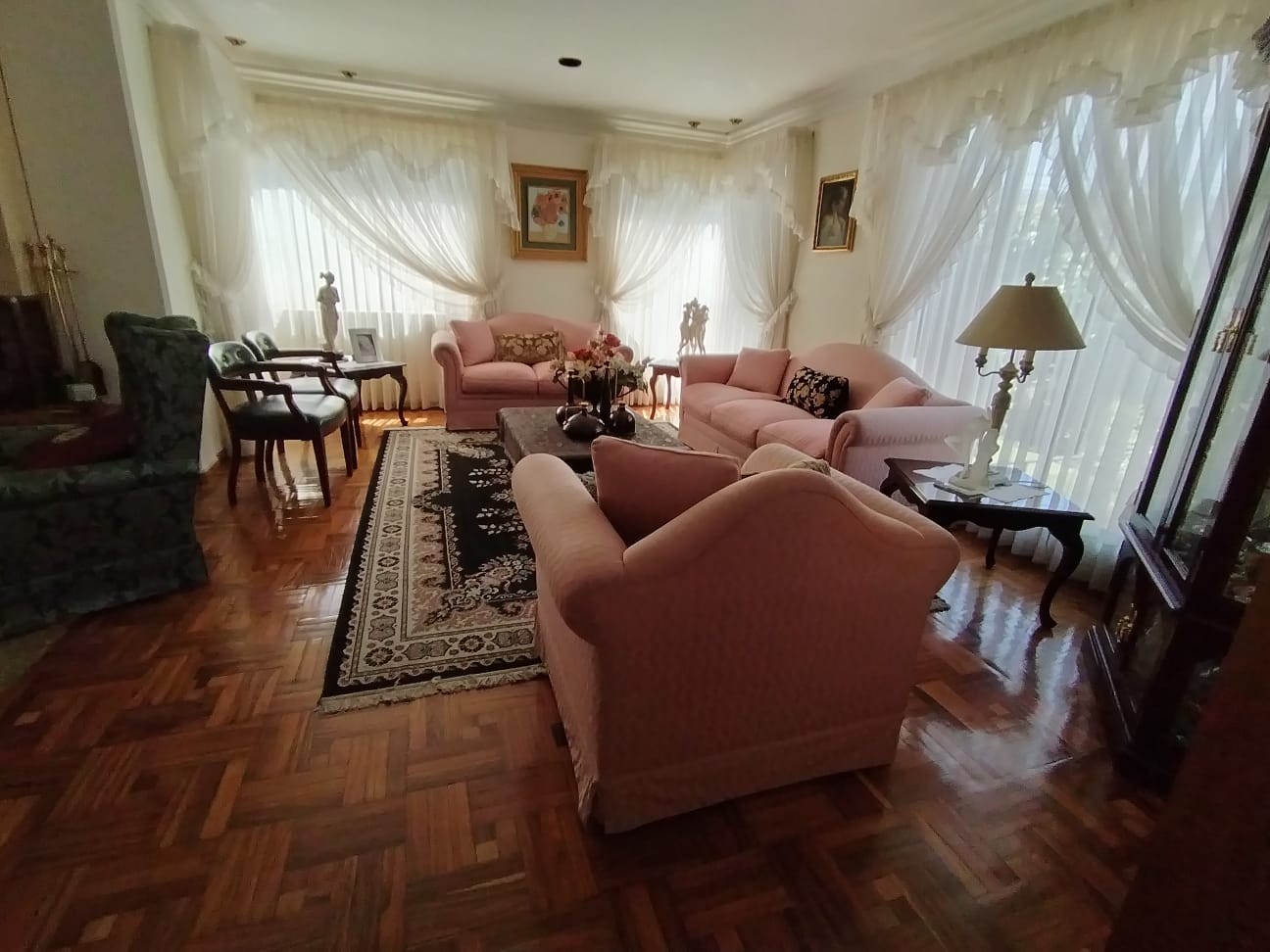 Casa en Achumani en La Paz 4 dormitorios 7 baños 2 parqueos Foto 32