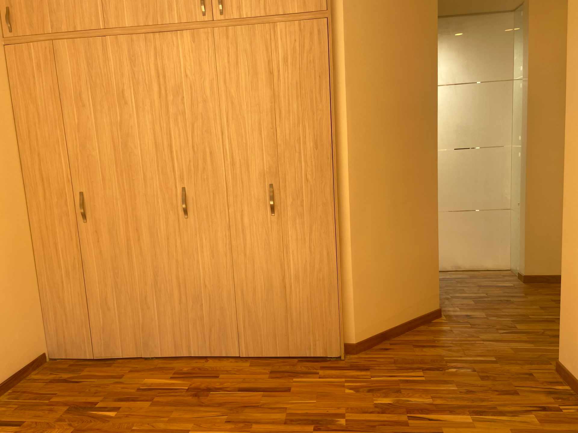 Departamento Av las Violetas #22 Altura calle 31 Foto 5