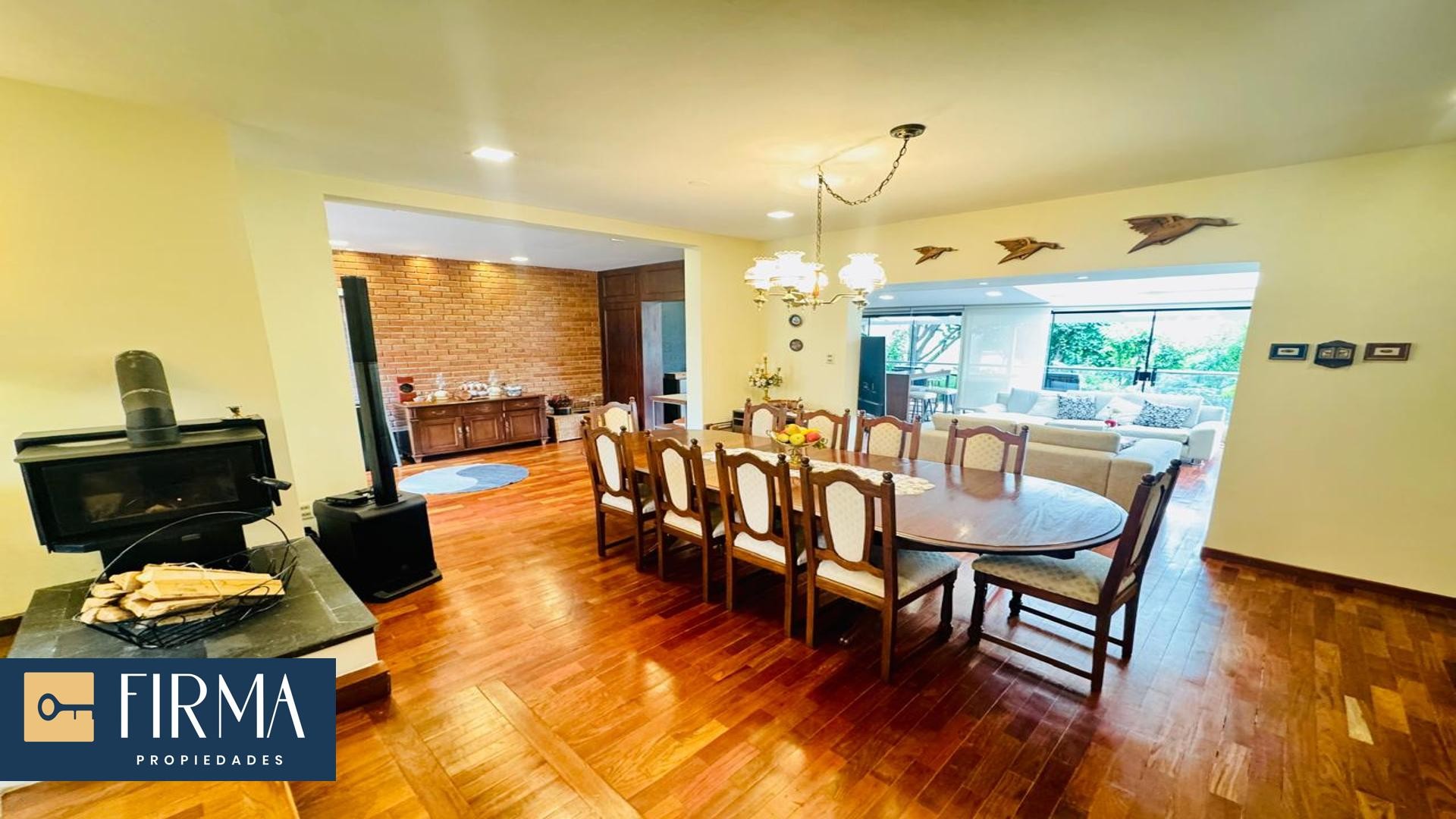 Casa en VentaMALLASILLA 6 dormitorios 9 baños 4 parqueos Foto 11