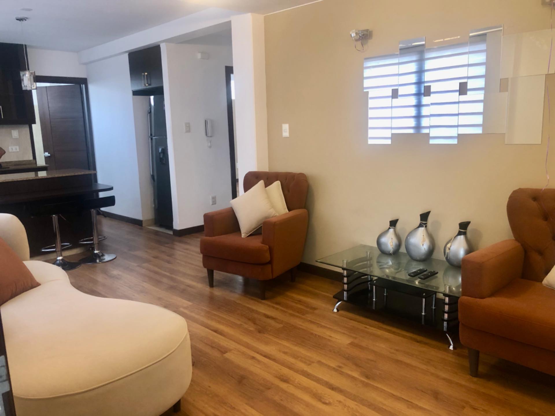 Departamento en Obrajes en La Paz 1 dormitorios 1 baños 1 parqueos Foto 2