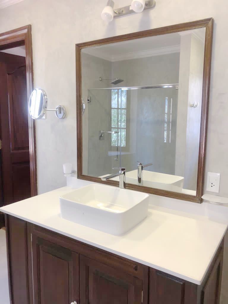 Casa en AlquilerLA FLORIDA HERMOSA RESIDENCIA EN ALQUILER 4 dormitorios 4 baños 4 parqueos Foto 3