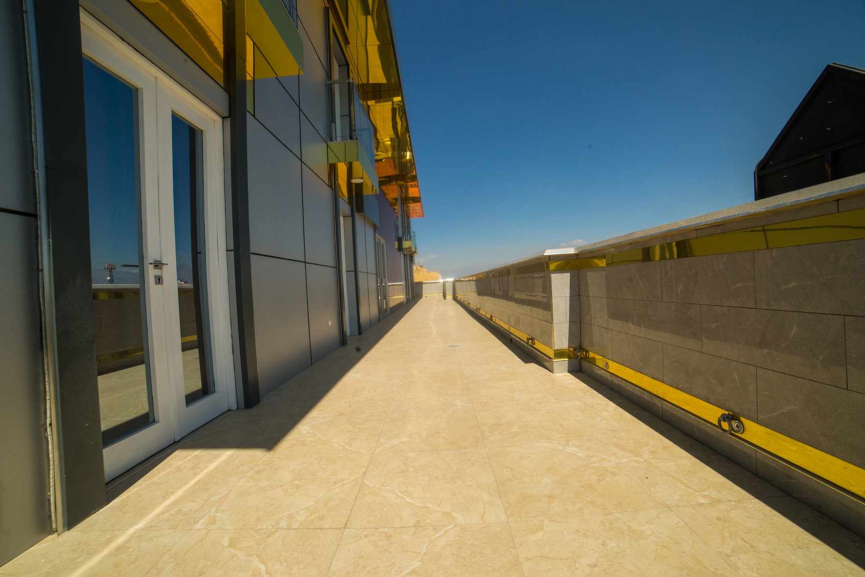 Oficina en AlquilerCalle Jordán entre 25 de Mayo y Esteban Arce Foto 17