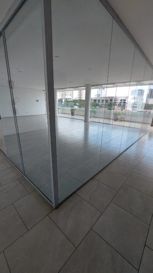 Departamento en AlquilerCondominio Baruc, equipetrol entre 2do y 3er anillo 1 dormitorios 1 baños  Foto 3