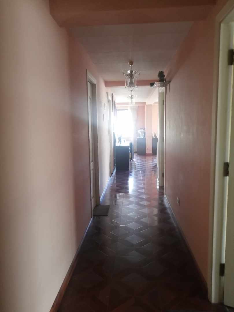 Departamento en Ovejuyo en La Paz 3 dormitorios 2 baños 1 parqueos Foto 10