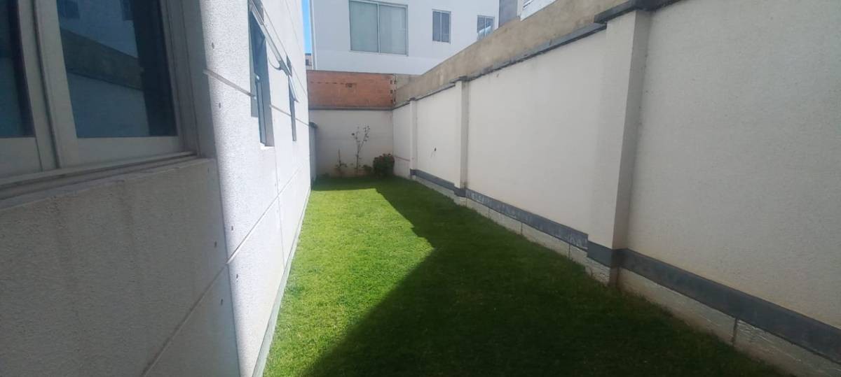 En Alquiler a Bs 4,000 Foto 13