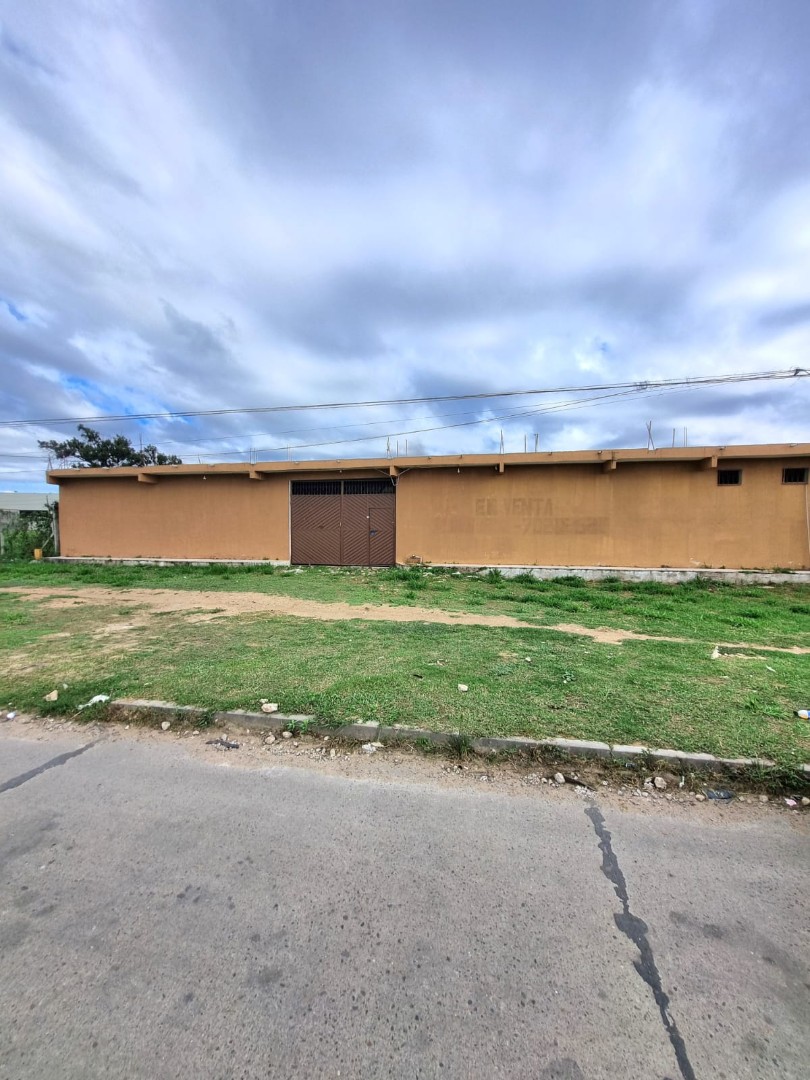 Terreno en VentaAv. Santos Dumont, entre 7mo y 8vo anillo    Foto 1