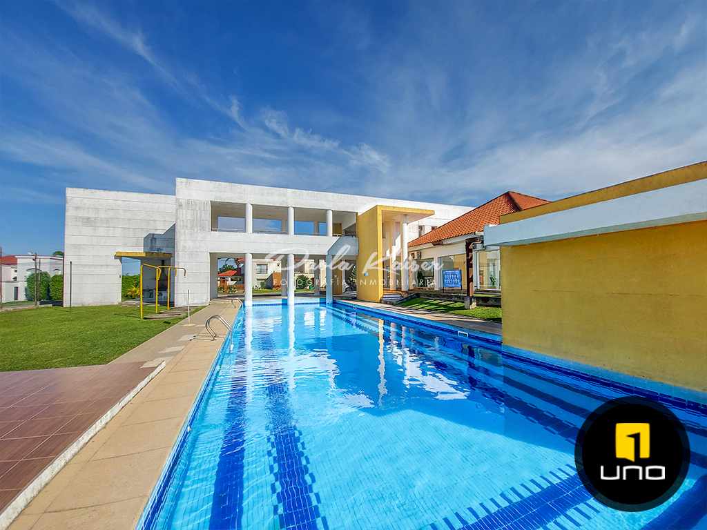 Casa en Urubó en Santa Cruz de la Sierra 3 dormitorios 4 baños 6 parqueos Foto 17