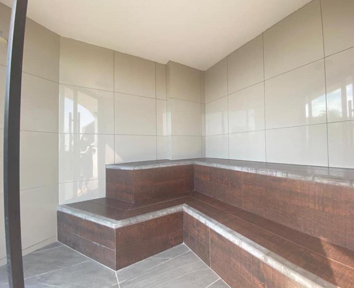 Departamento en VentaAv. La Salle ( Zona Equipetrol) Macororó 9 Foto 3