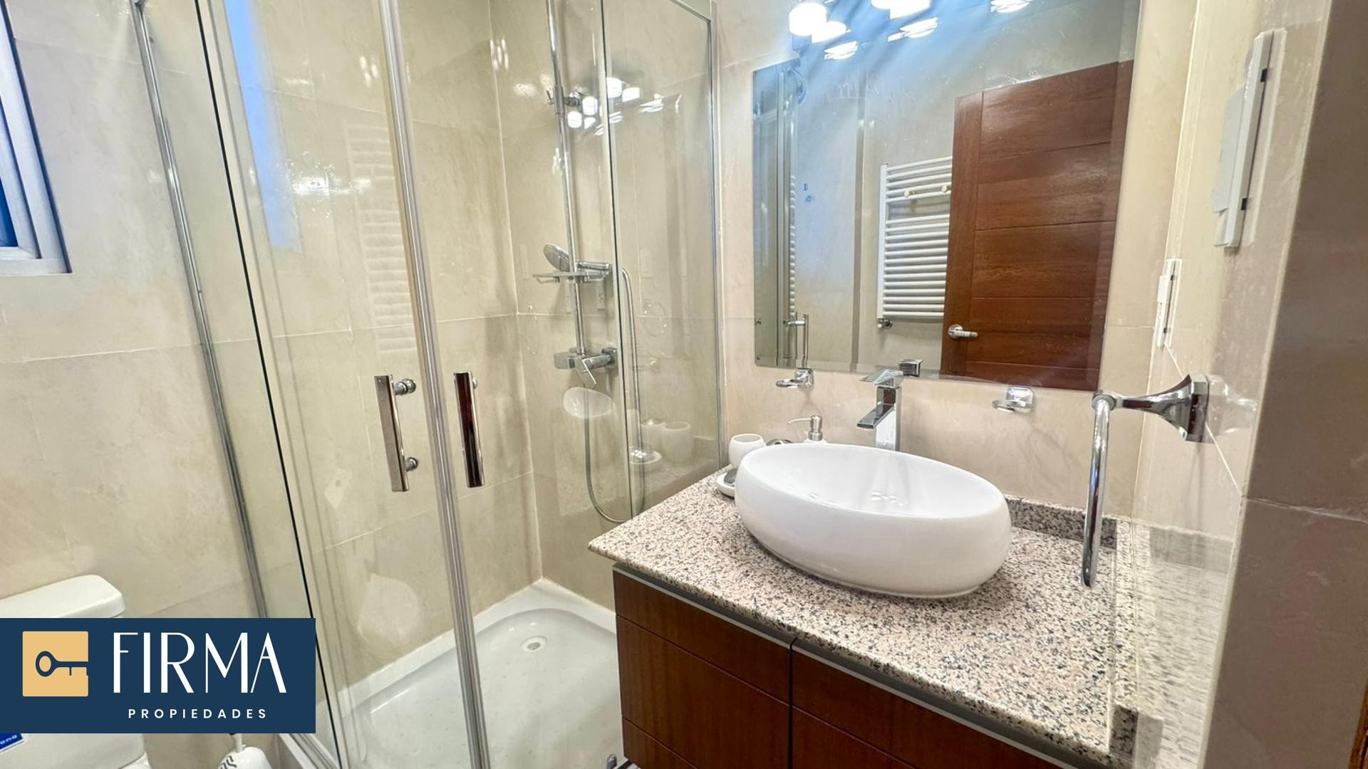 En Alquiler a Bs 3,250 Foto 5