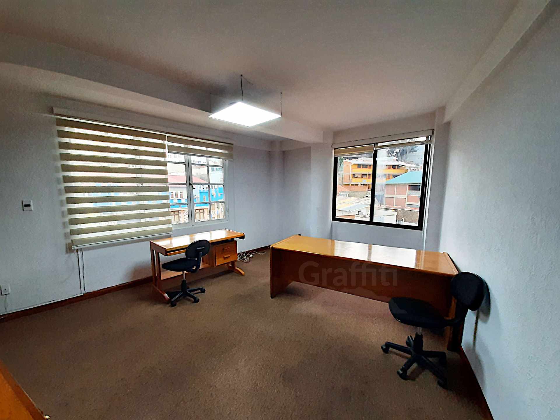 Oficina ﻿Oficina/Consultorio en VENTA en Sopocachi - Av. Ecuador y Calle Aspiazu Foto 1