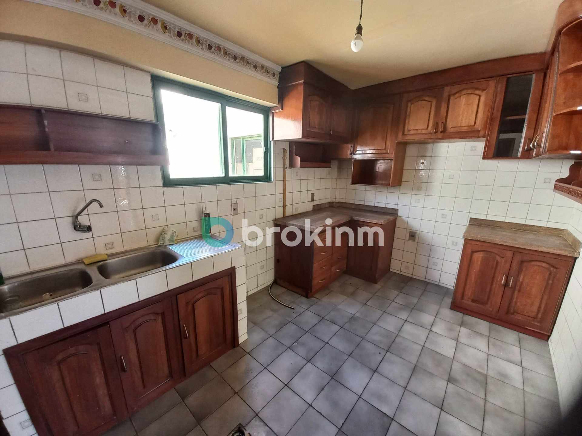 Departamento en Centro en La Paz 3 dormitorios 4 baños  Foto 3