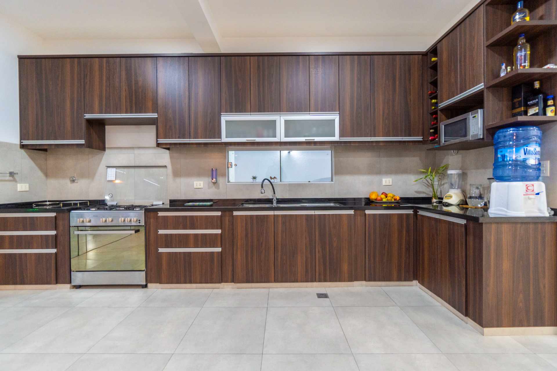 Casa Calle Begonia entre Av. Pando y Trinitaria Foto 4