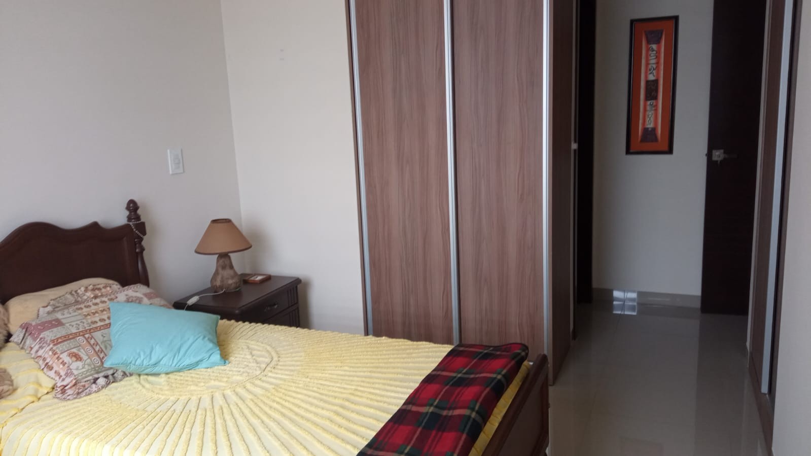 Departamento en Entre 1er y 2do anillo Sur en Santa Cruz de la Sierra 2 dormitorios 2 baños 1 parqueos Foto 9