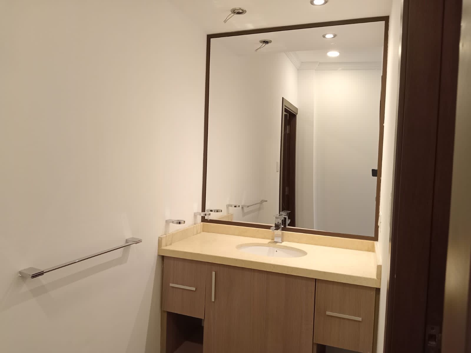 En Alquiler a $us 700 Foto 10