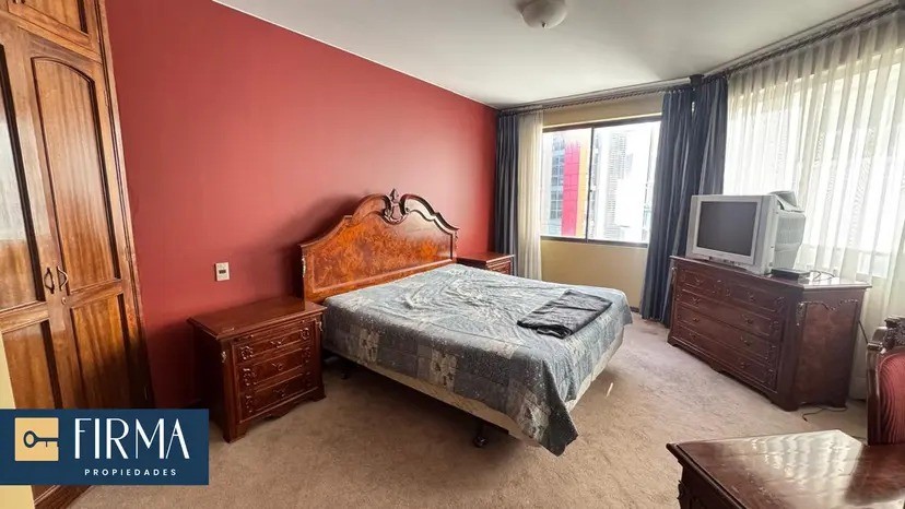 Departamento en San Miguel en La Paz 3 dormitorios 5 baños 1 parqueos Foto 7