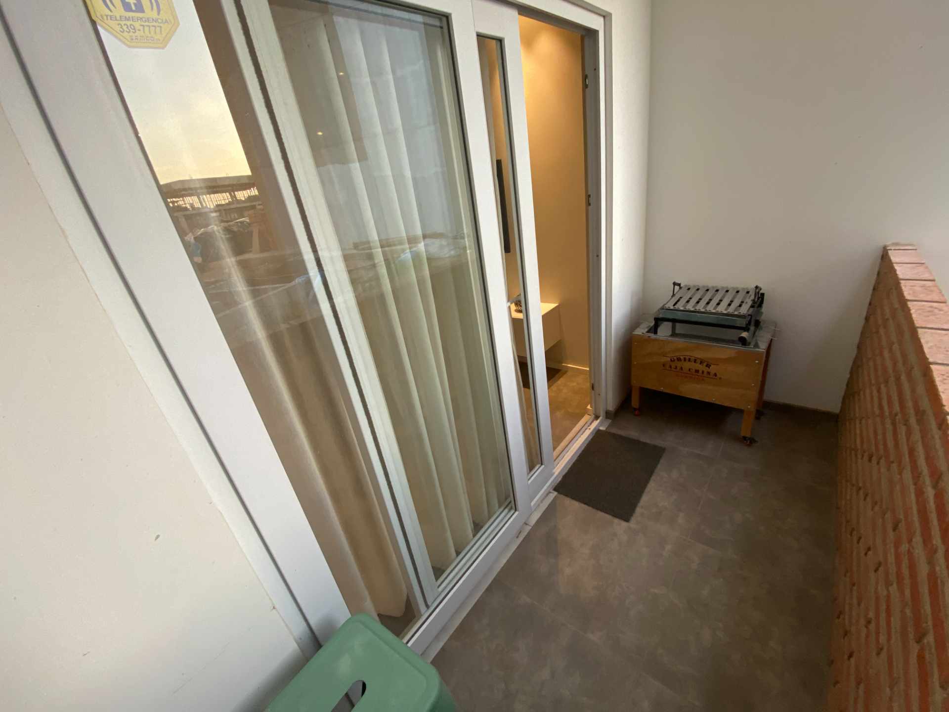 Departamento en VentaEdificio Triii, Zona Norte (Remanso) Av. Canal Pedro Velez entre 7mo y 8vo anillo. Foto 19