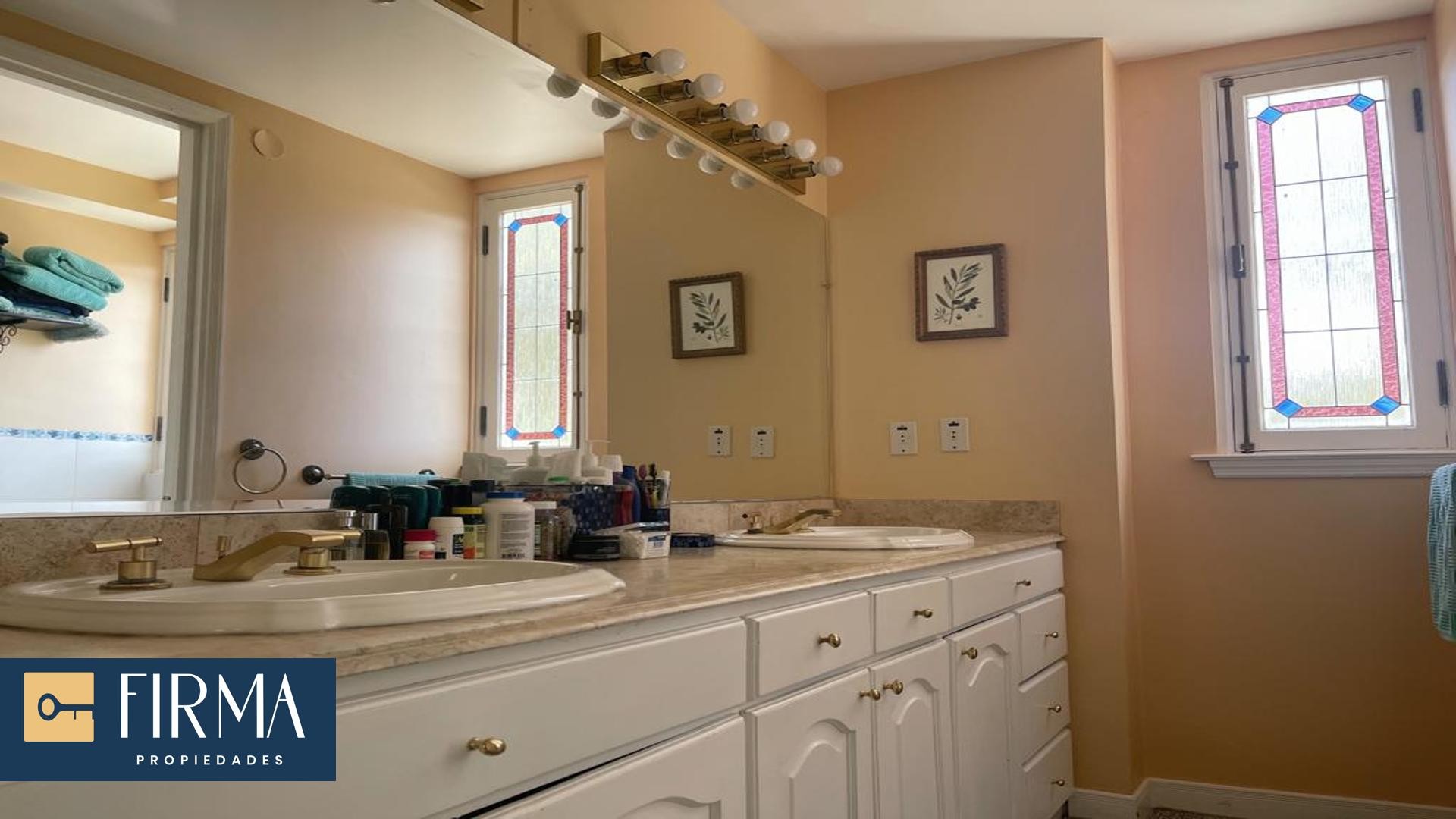 Casa en VentaCASA EN VENTA CON PISCINA PRIVADA EN CONDOMINIO PRIVADO Foto 3