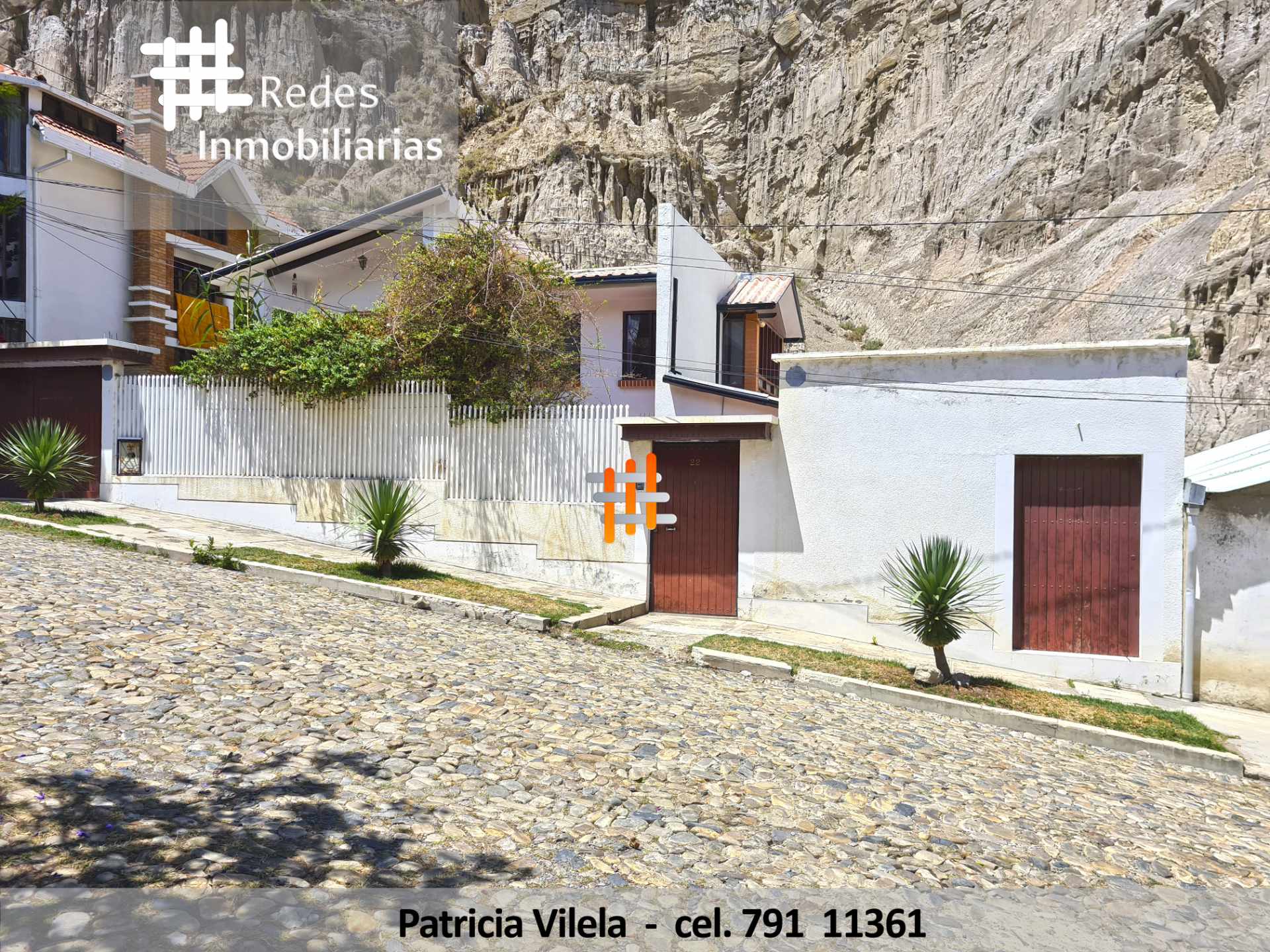 Casa en Auquisamaña en La Paz 4 dormitorios 6 baños 3 parqueos Foto 4