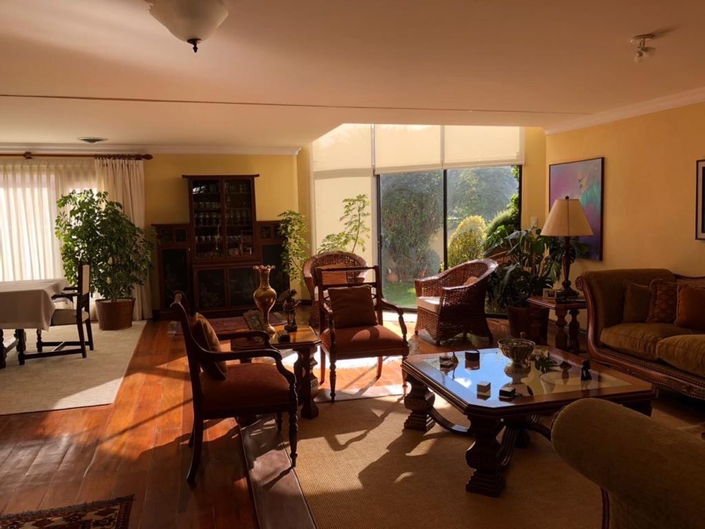 Achumani, Urbanización Jardi... | UC-883539 | UltraCasas.com