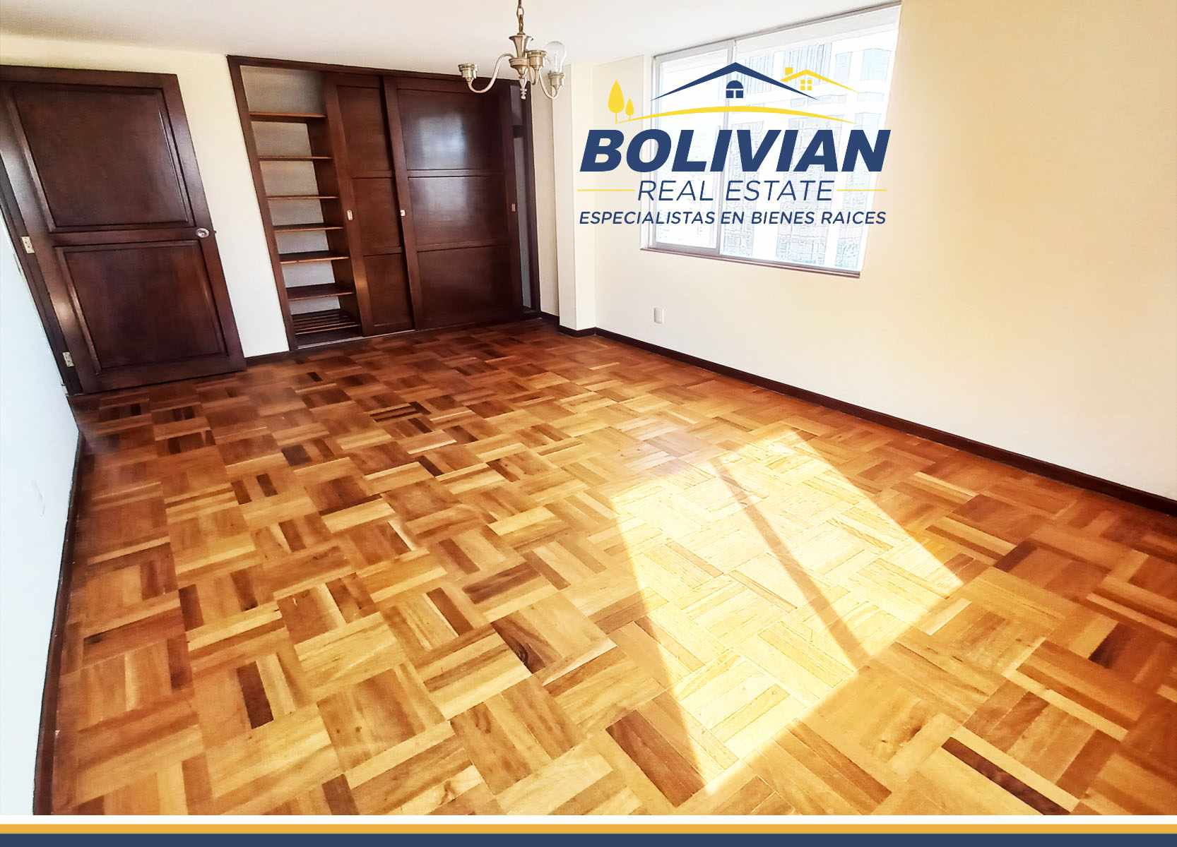 Departamento en Venta AV. ARCE SOPOCACHI,  DEPARTAMENTO REMODELADO EN VENTA  Foto 3