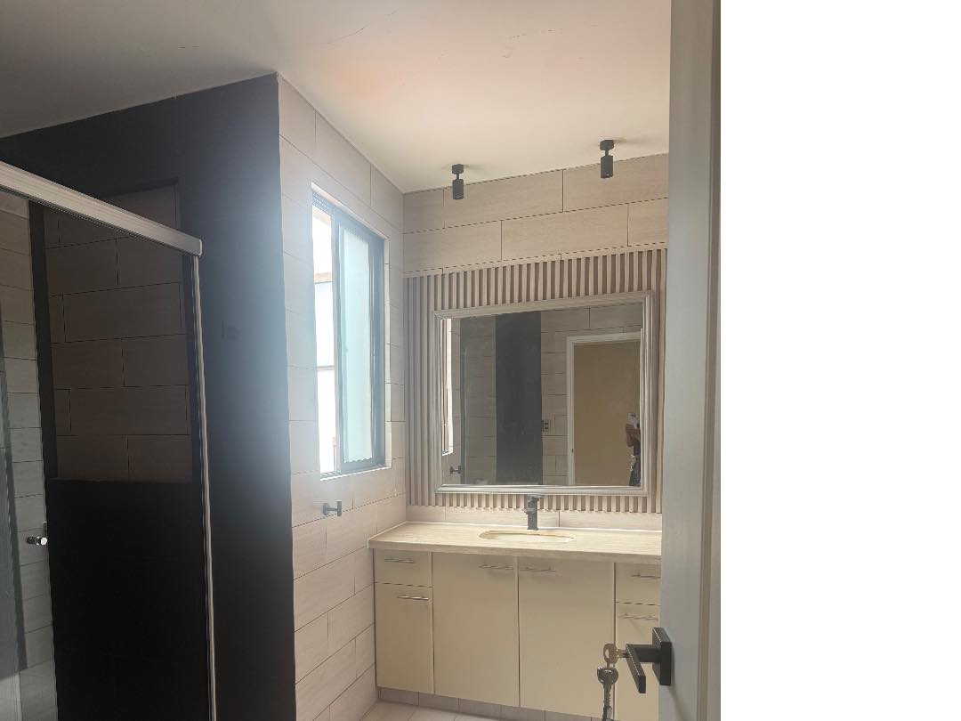 Casa en AlquilerUrbanización bosque norte  4 dormitorios 4 baños 3 parqueos Foto 10