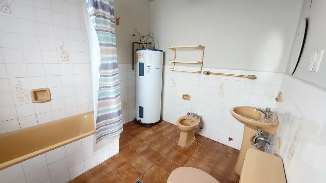 Casa en Seguencoma en La Paz 4 dormitorios 3 baños  Foto 10