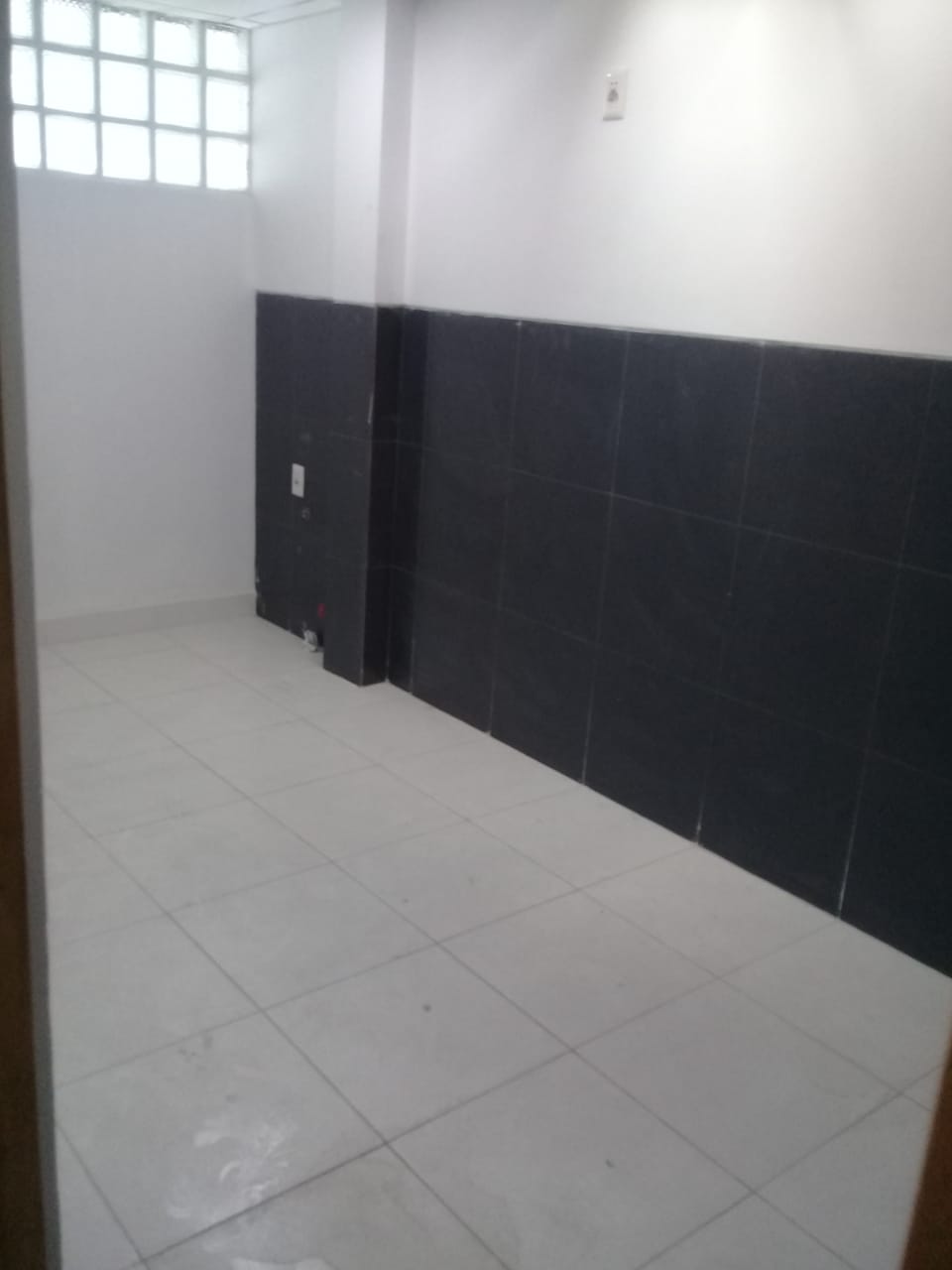 Local comercial en VentaAv. 6 de Agosto, casi al lado de la tienda Nuba, Sopocachi Foto 3