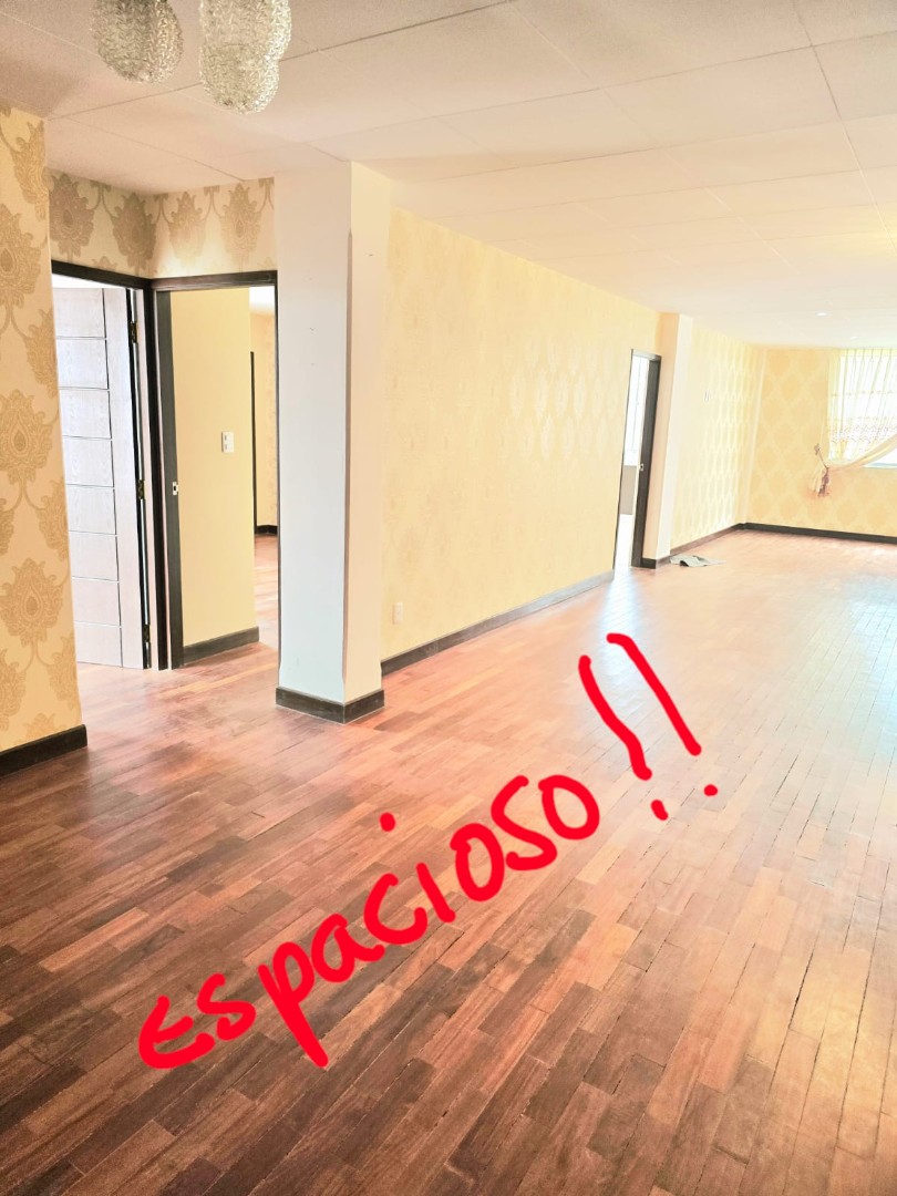 En Alquiler a Bs 4,700 Foto 4