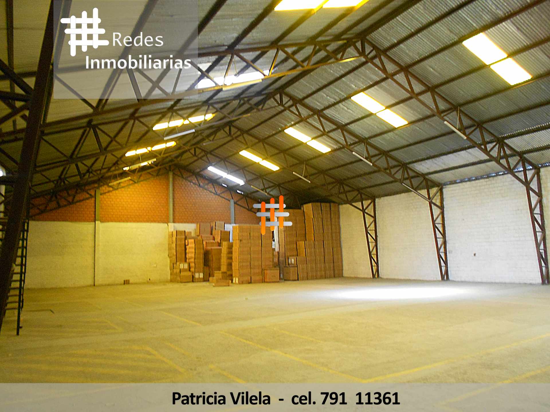 Galpón en AlquilerGALPON EN ALQUILER SUPER UBICACIÓN Foto 1