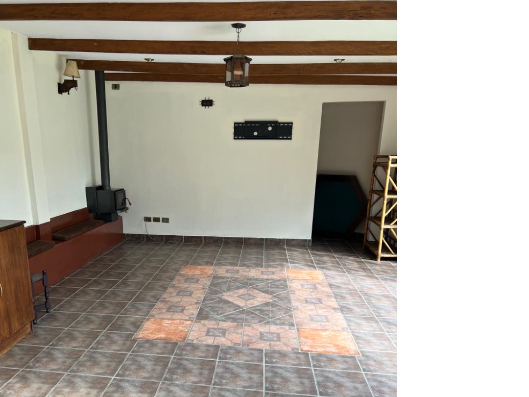 Casa en Achumani en La Paz 5 dormitorios 5 baños 2 parqueos Foto 46