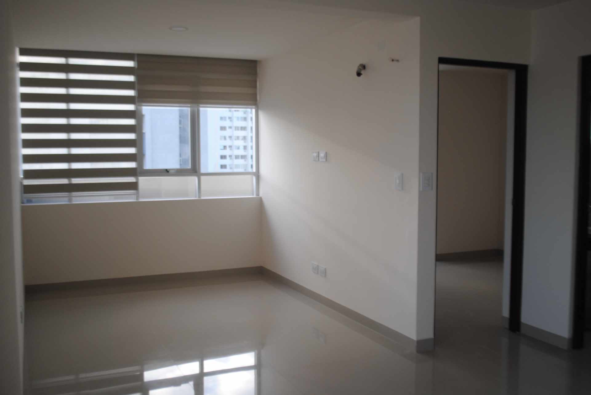 Departamento en AlquilerDpto en venta en el cond. Providencia 2 dormitorios 2 baños 1 parqueos Foto 3