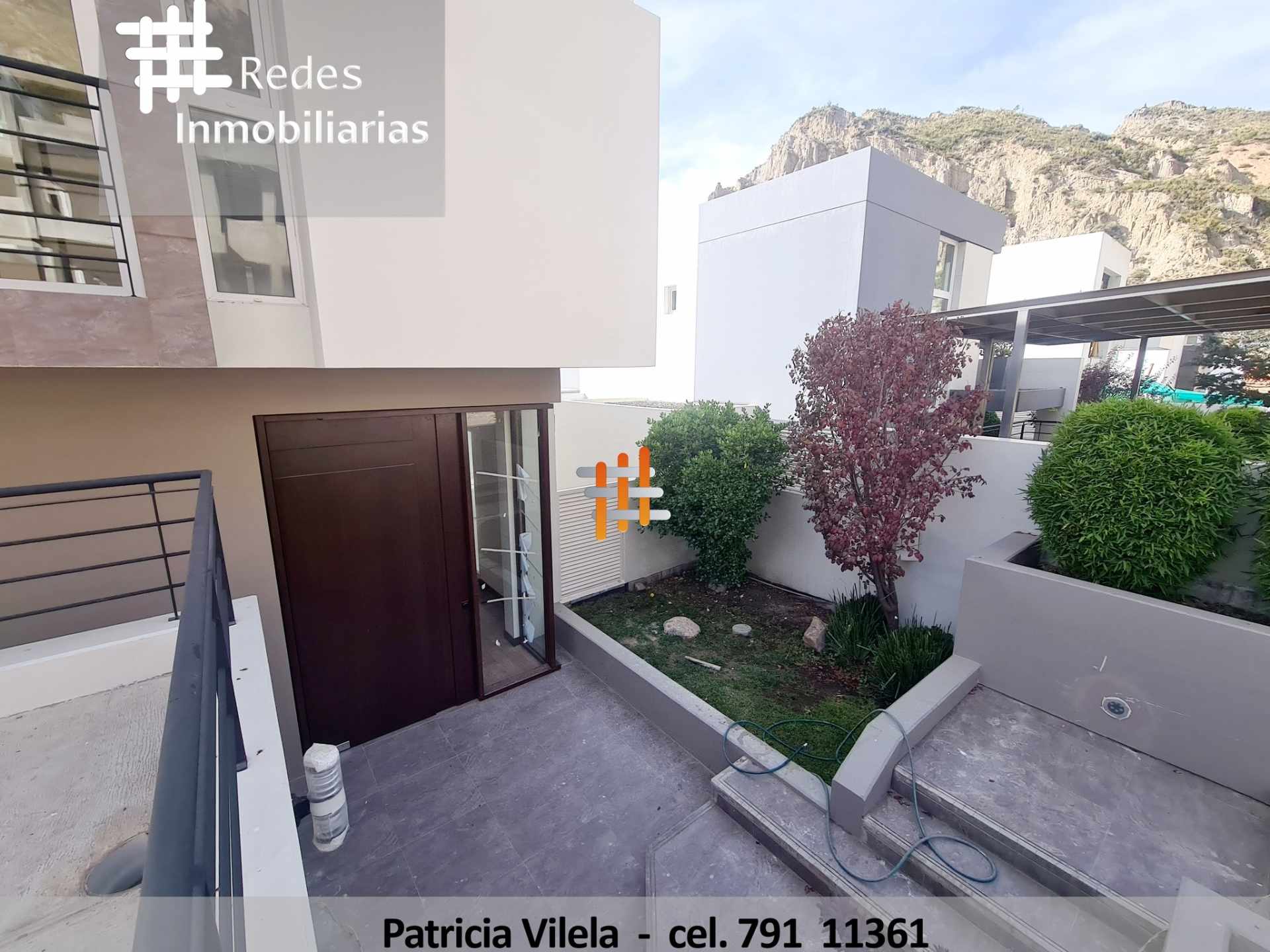 Casa en VentaPRECIOSA CASA EN VENTA EN URBANIZACION PRIVADA SECTOR LA FLORIDA Foto 2